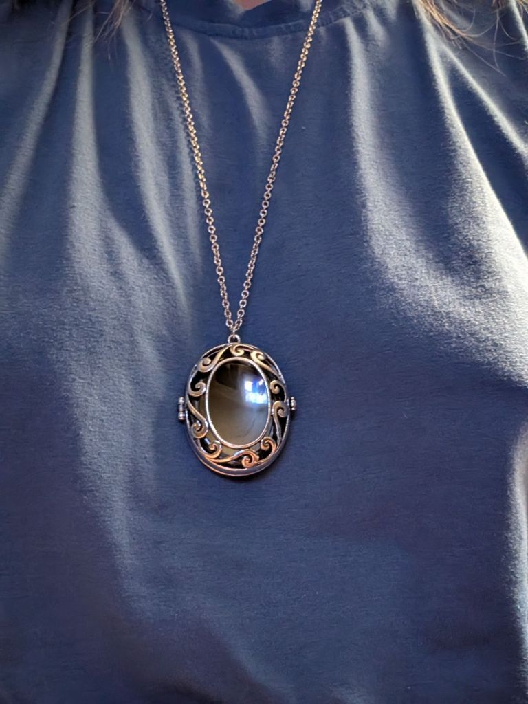 pxl_20260403_0955455631246691380631533060